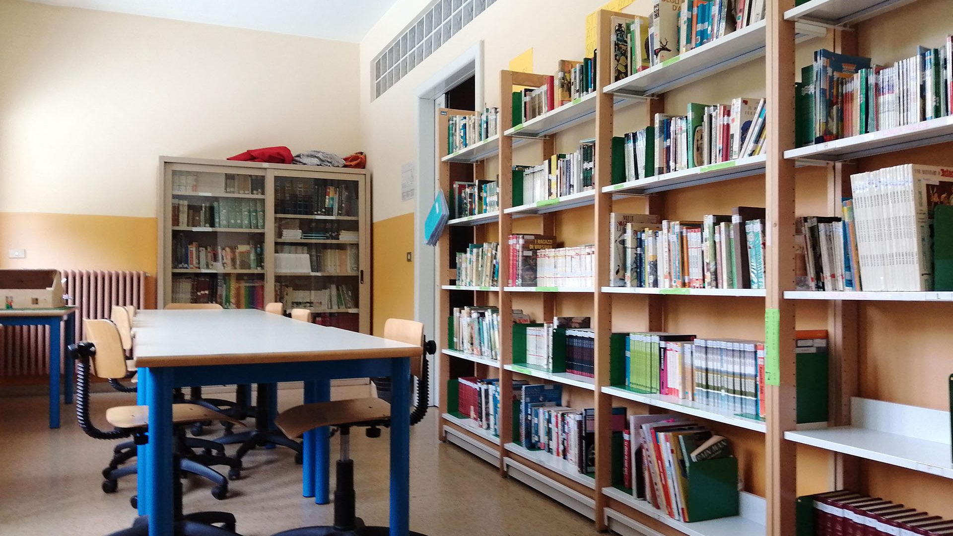 Scuola Defendente Ferrari biblioteca